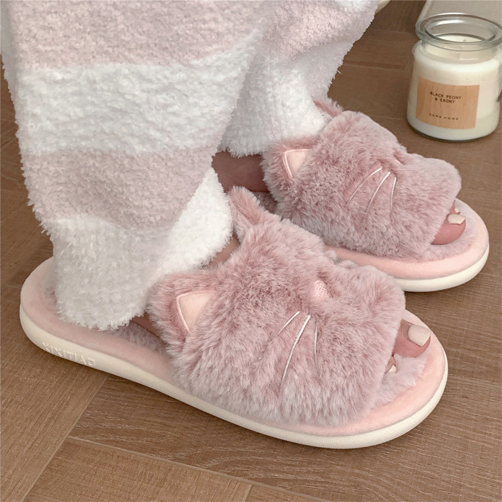 Cat ears slippers in Pink
